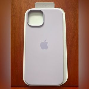 iPhone 14 mag safe silicone case LILAC